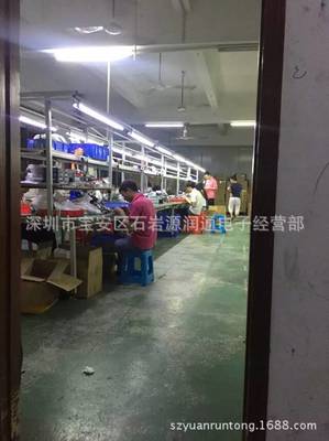 圓形鋁合金奶嘴汽車充 2.1A雙USB接口的多功能智能充電解決方案